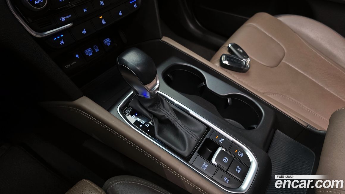 Hyundai Santafe 2020
