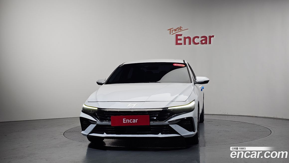 Hyundai AVANTE 2025