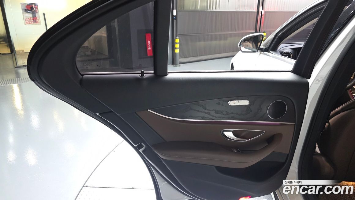 Mercedes-Benz E-Class 2018