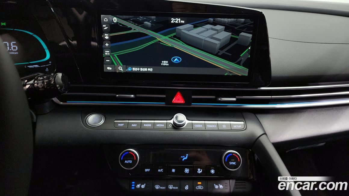 Hyundai AVANTE 2025
