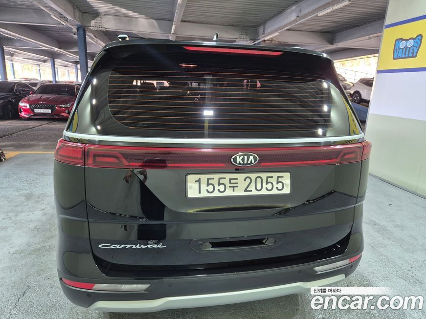 Kia Canival 2021