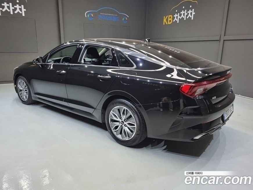 Kia K5 2023