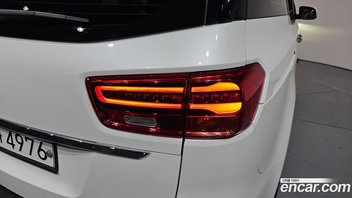 Kia Canival 2020
