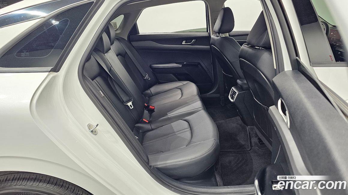 Kia K5 2024