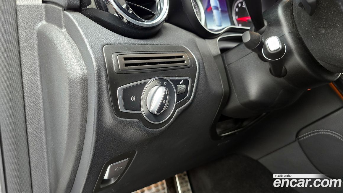 Mercedes-Benz GLC-Class 2019
