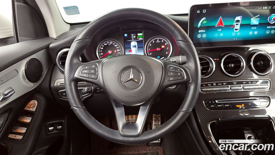 Mercedes-Benz GLC-Class 2019