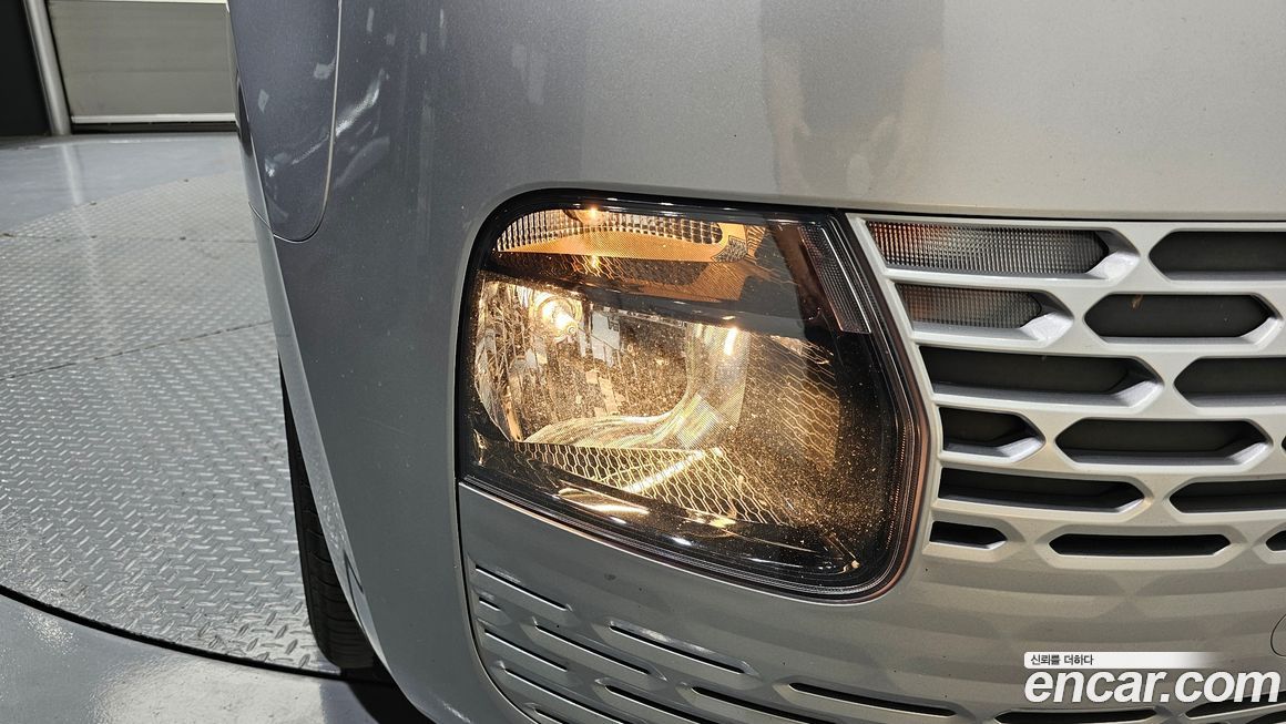 Hyundai Staria 2023