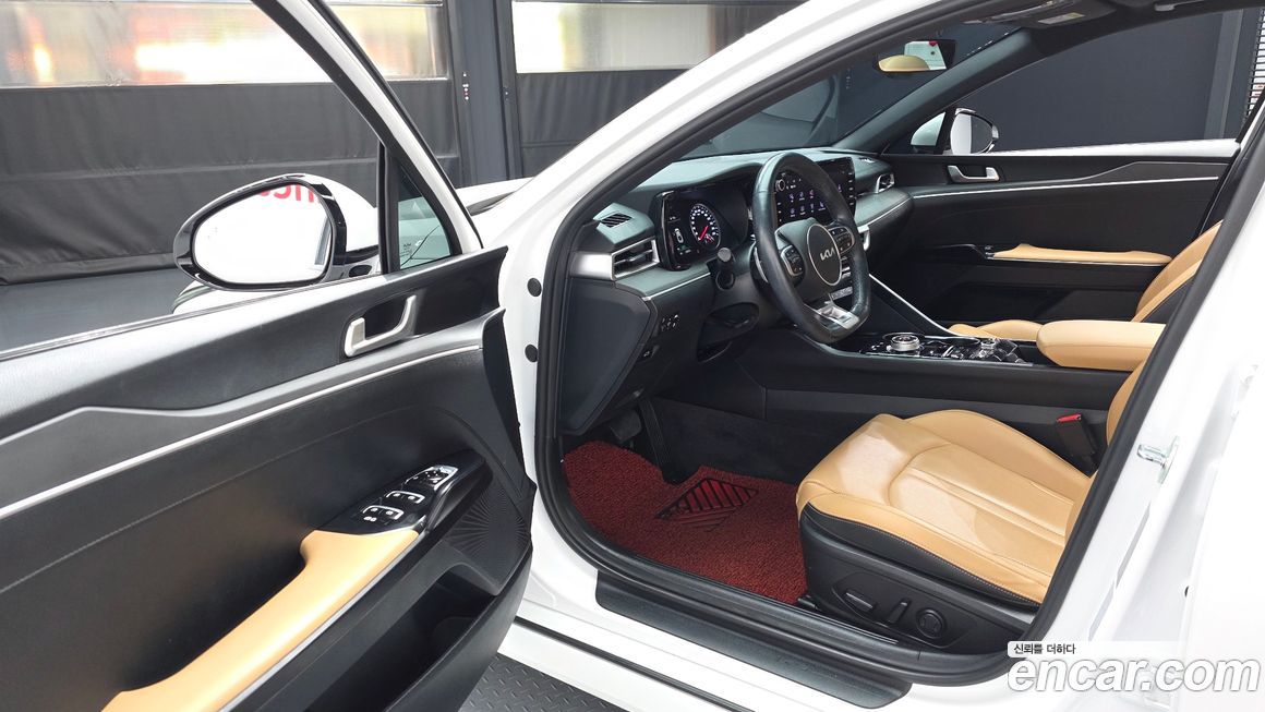 Kia K5 2023