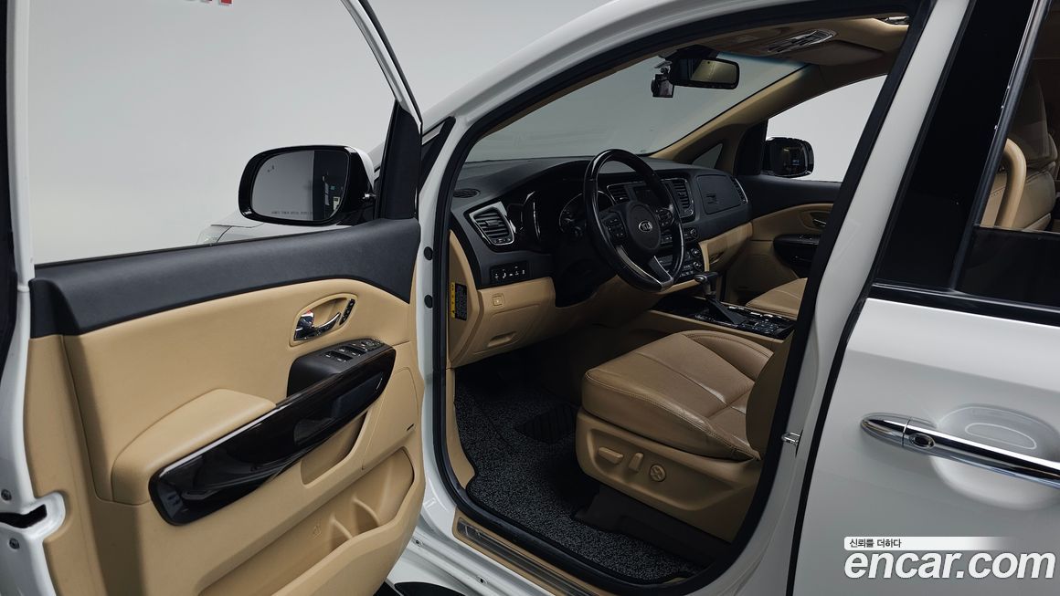 Kia Canival 2020