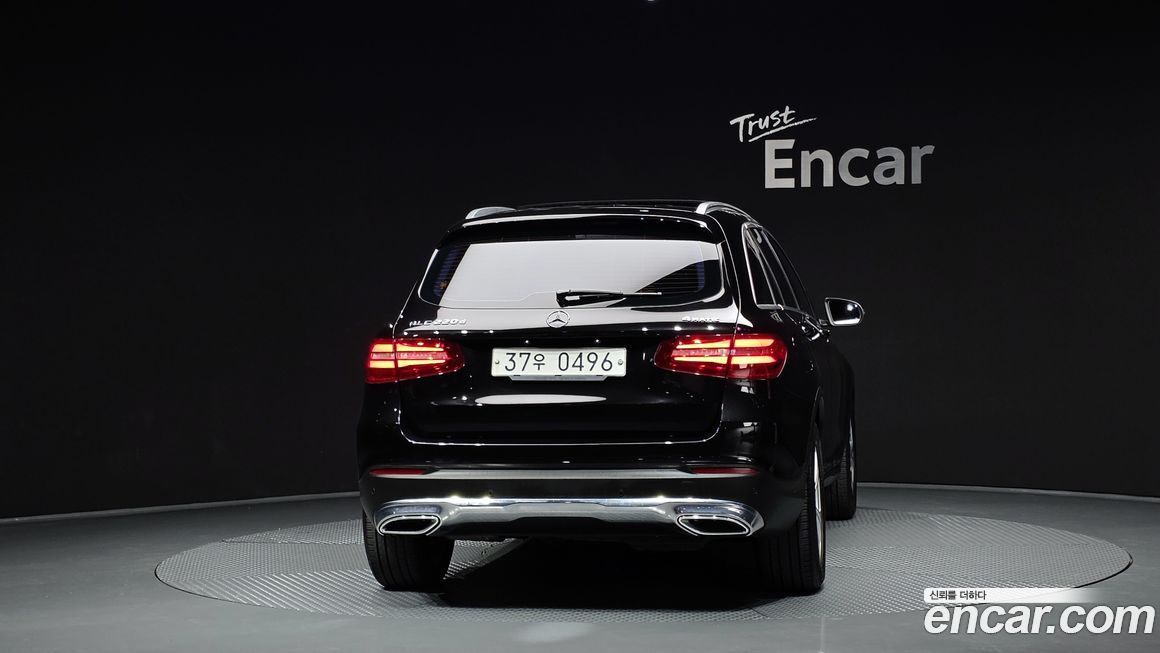 Mercedes-Benz GLC-Class 2017