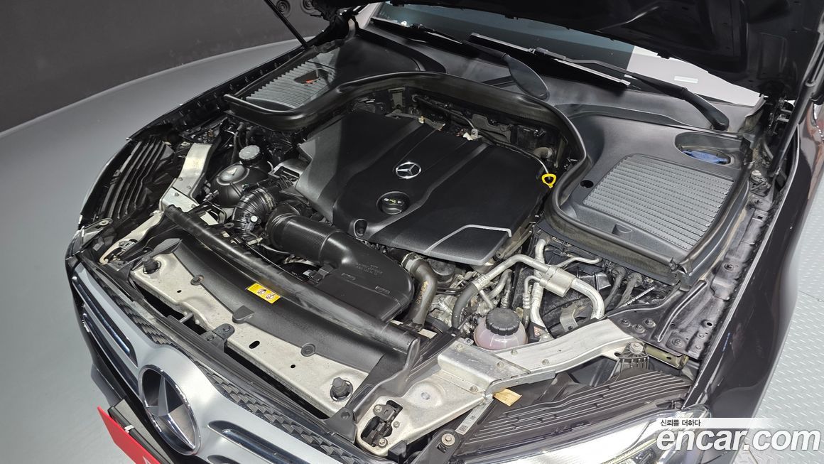 Mercedes-Benz GLC-Class 2017