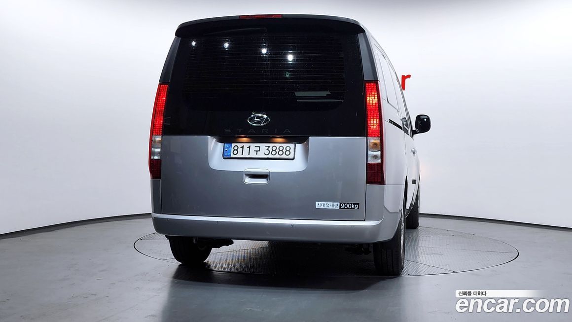 Hyundai Staria 2024