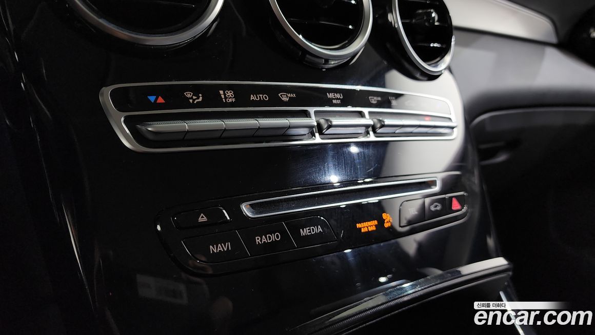 Mercedes-Benz GLC-Class 2019