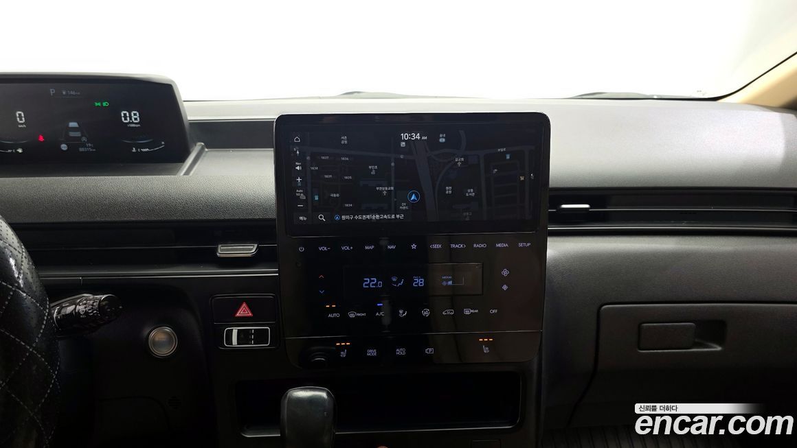Hyundai Staria 2022