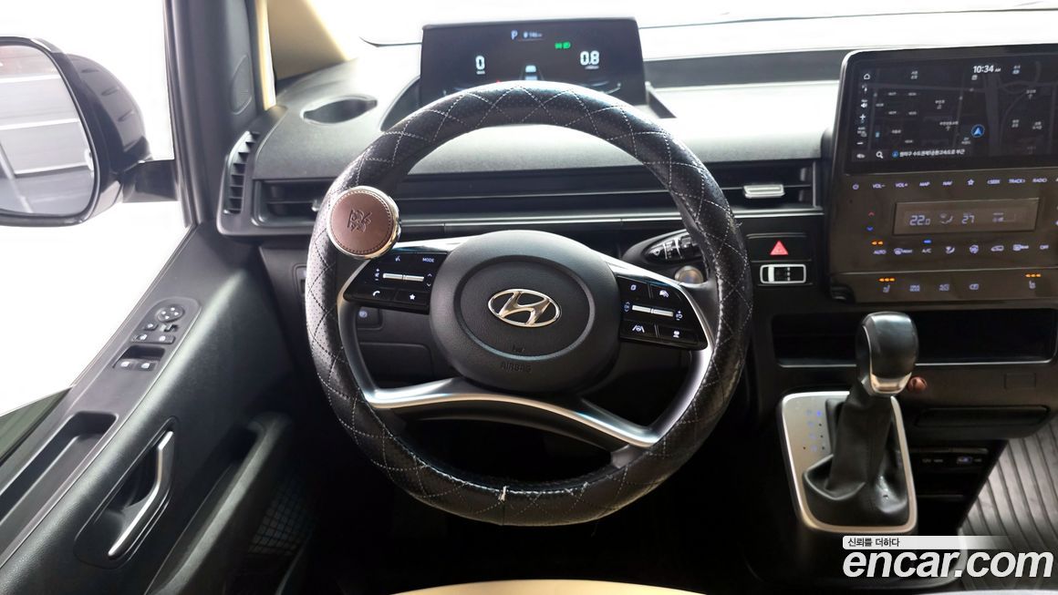 Hyundai Staria 2022