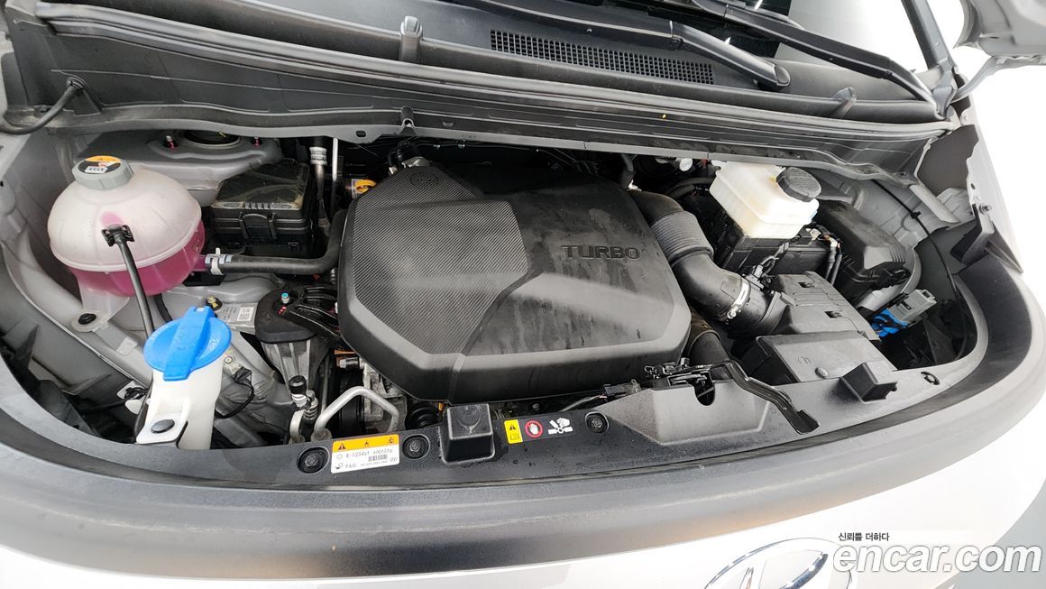 Hyundai Staria 2024
