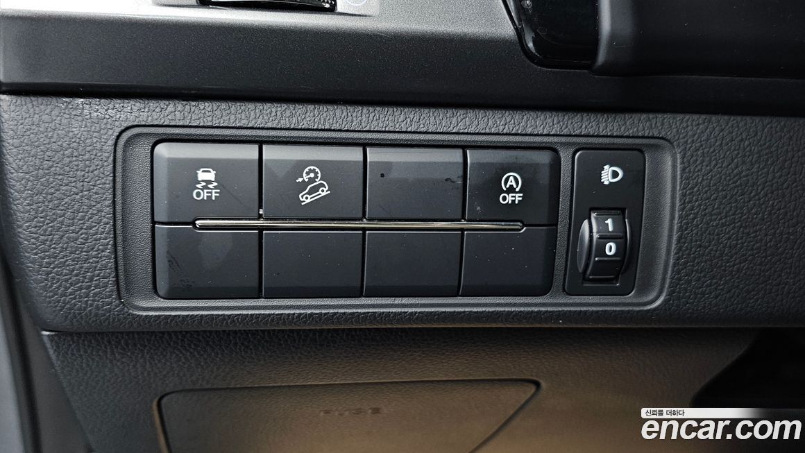 KG_Mobility_Ssangyong Rexton 2023