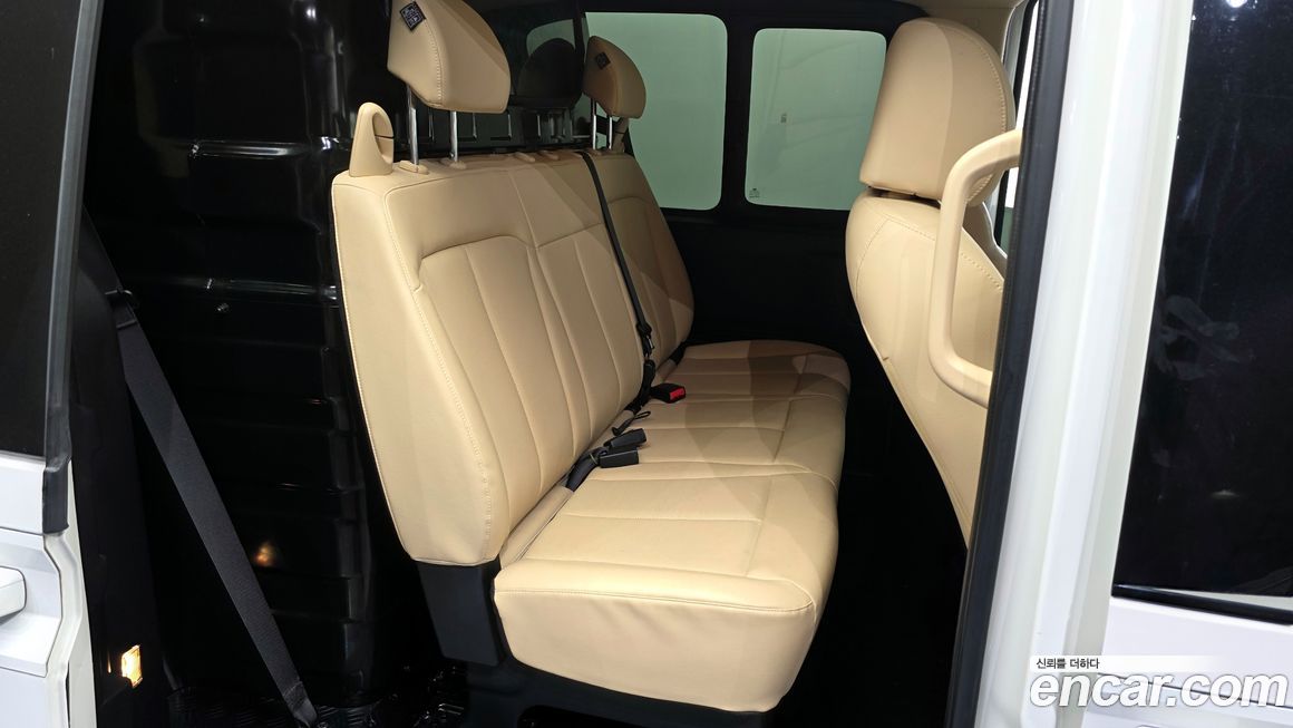 Hyundai Staria 2022