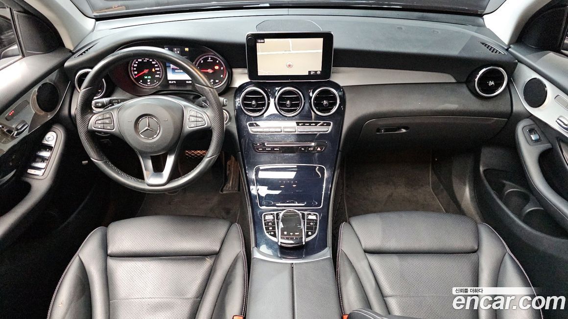 Mercedes-Benz GLC-Class 2017