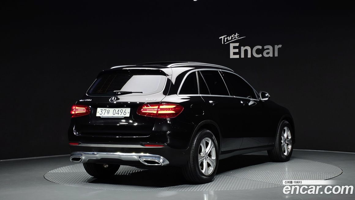 Mercedes-Benz GLC-Class 2017