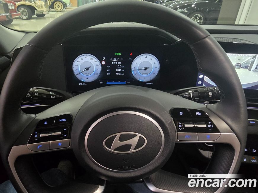 Hyundai AVANTE 2025