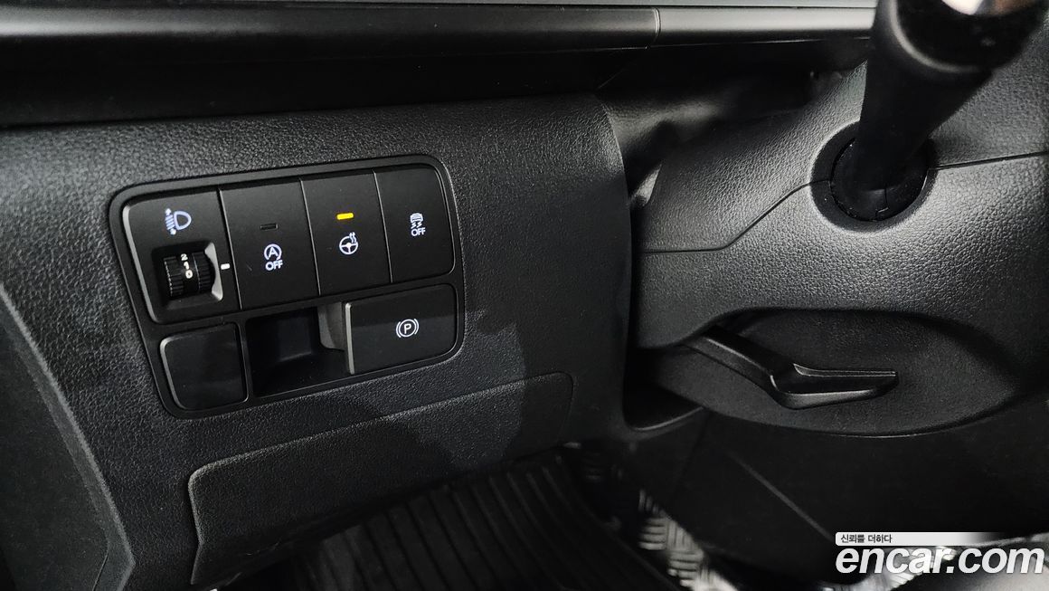 Hyundai Staria 2024