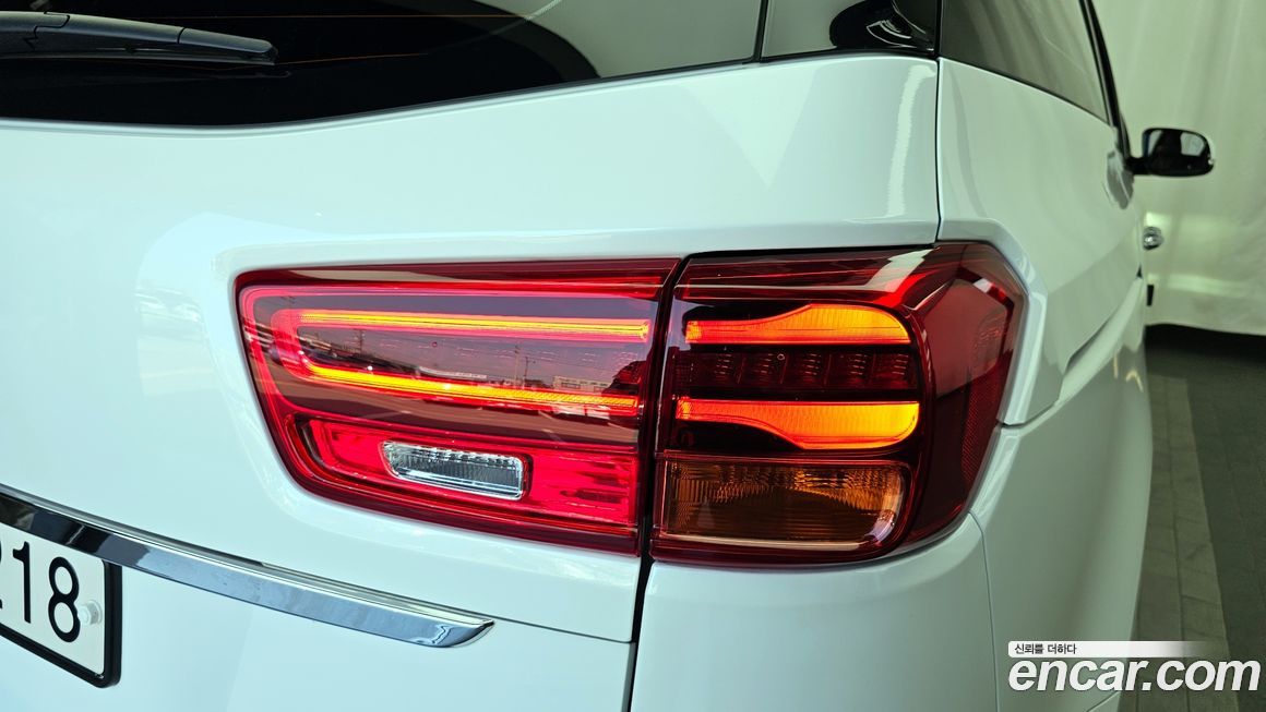 Kia Canival 2020