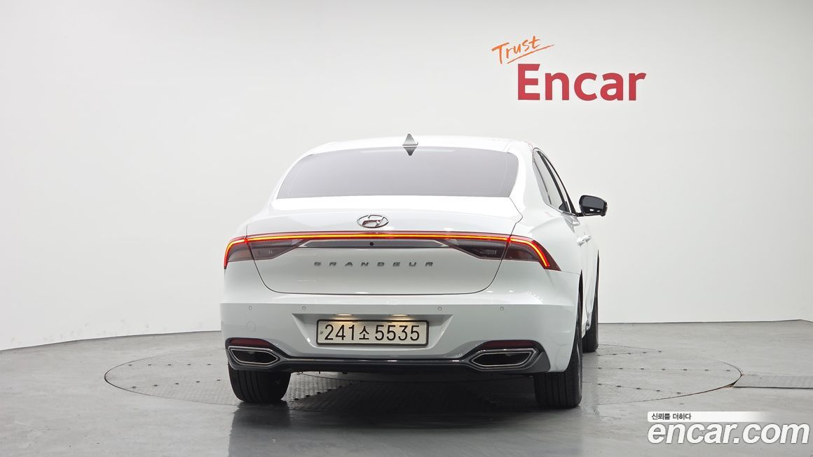 Hyundai Grandeur 2022