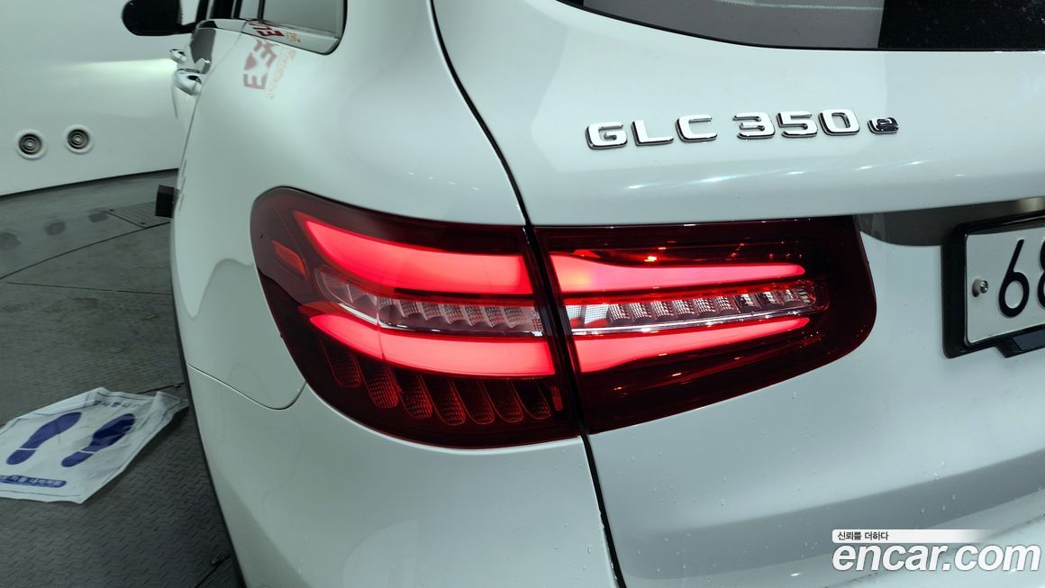 Mercedes-Benz GLC-Class 2019