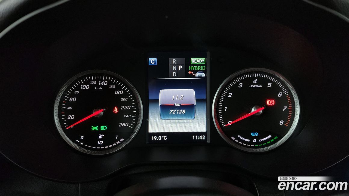 Mercedes-Benz GLC-Class 2019