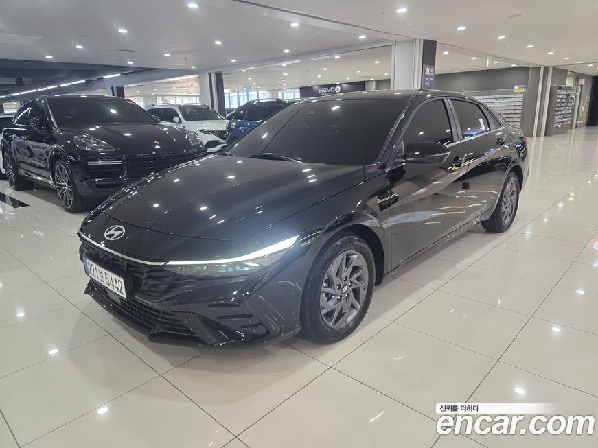 Hyundai AVANTE 2025