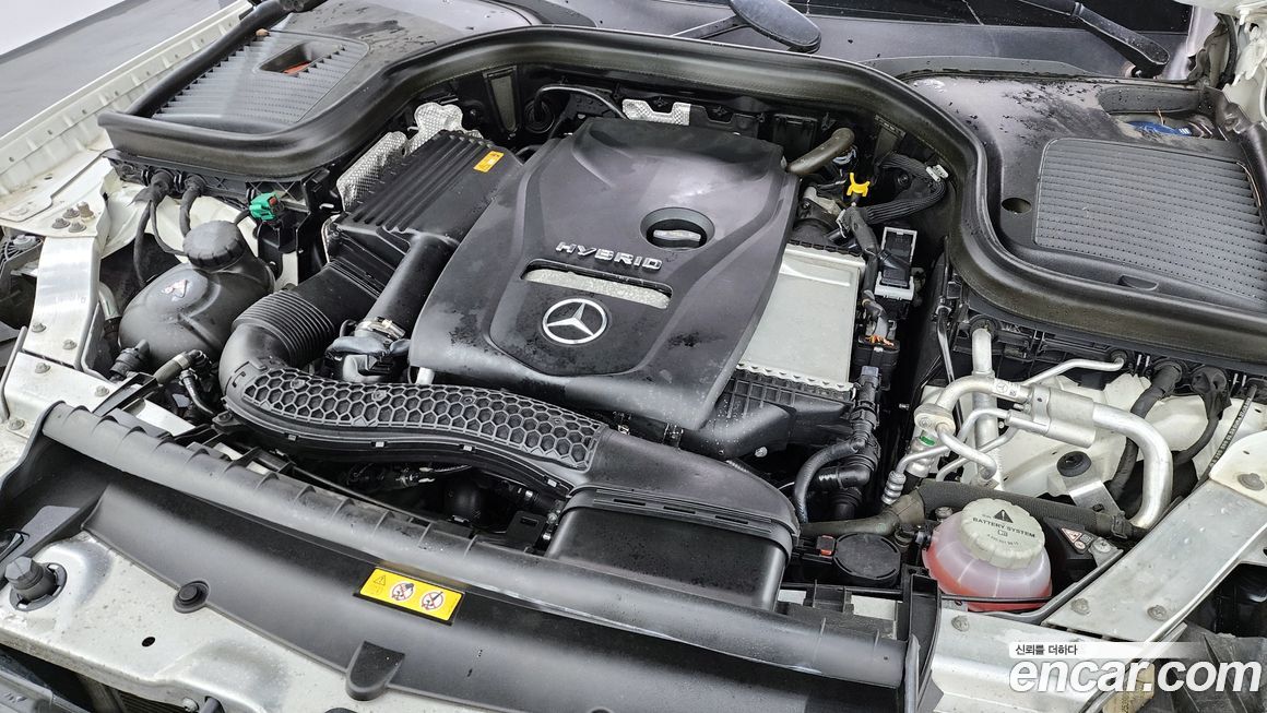 Mercedes-Benz GLC-Class 2019