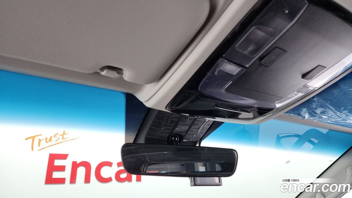 Hyundai Staria 2024