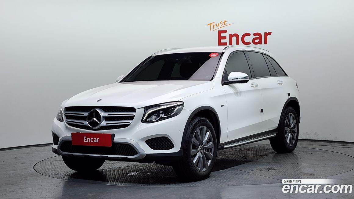 Mercedes-Benz GLC-Class 2019