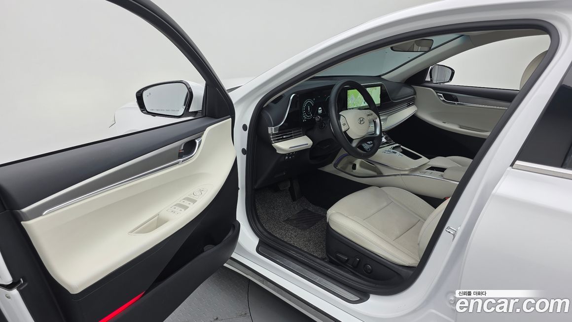 Hyundai Grandeur 2022
