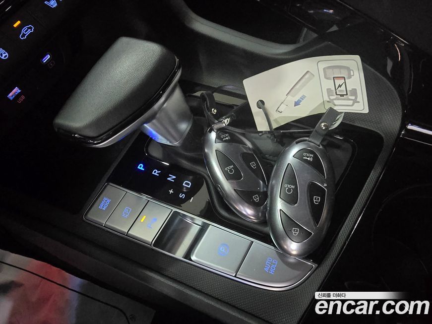 Hyundai AVANTE 2025