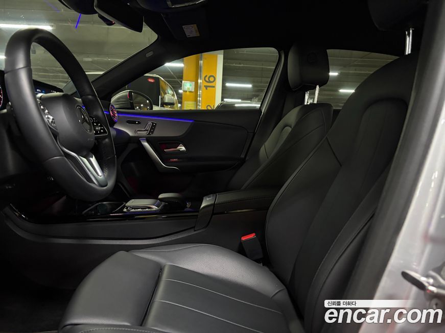 Mercedes-Benz A-Class 2023