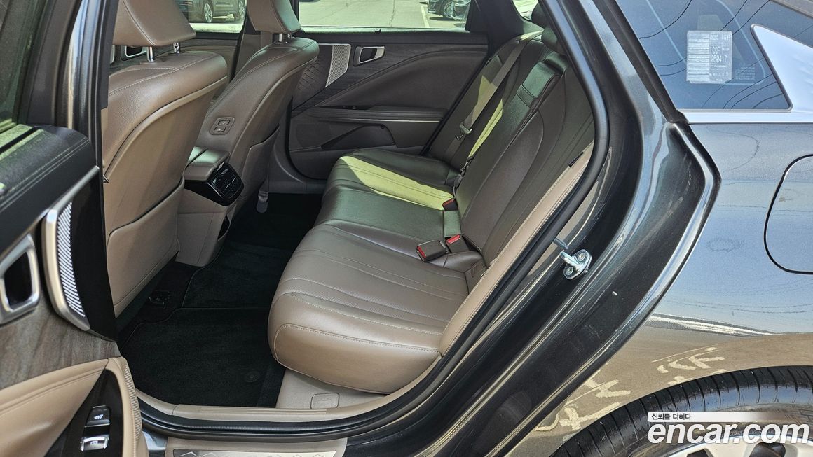 Kia K8 2023