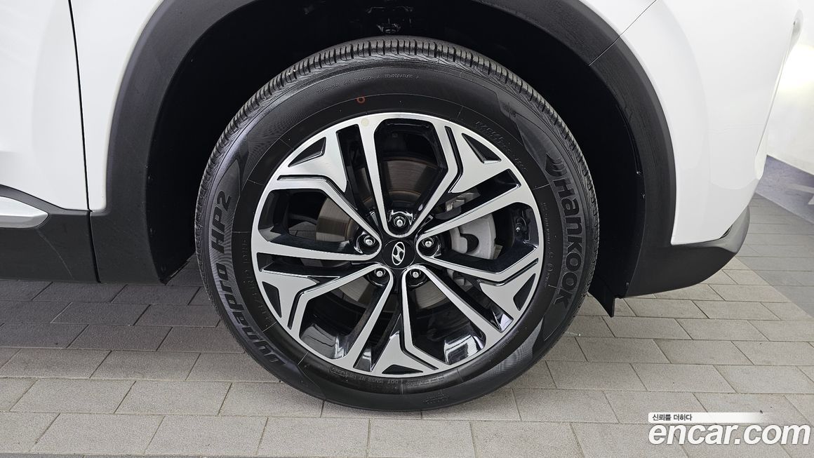 Hyundai Santafe 2020