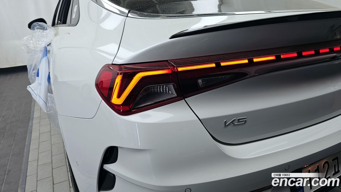 Kia K5 2023