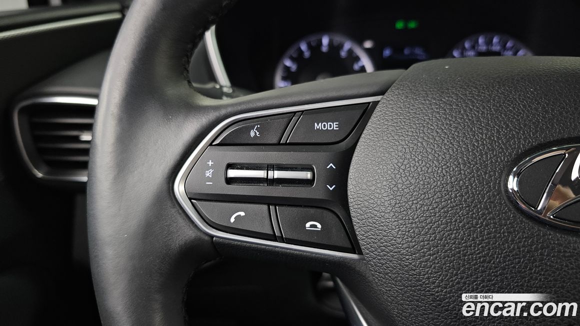 Hyundai Santafe 2020