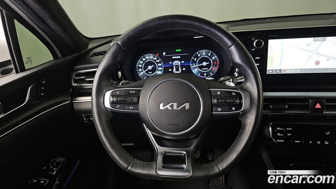 Kia K5 2023