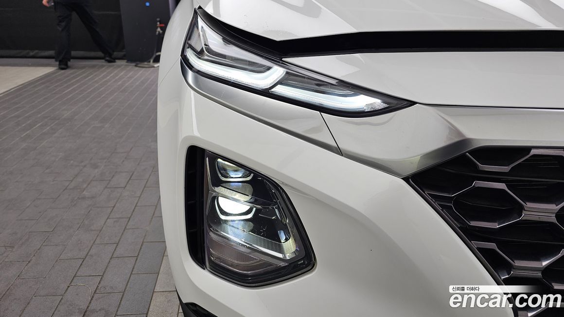 Hyundai Santafe 2020