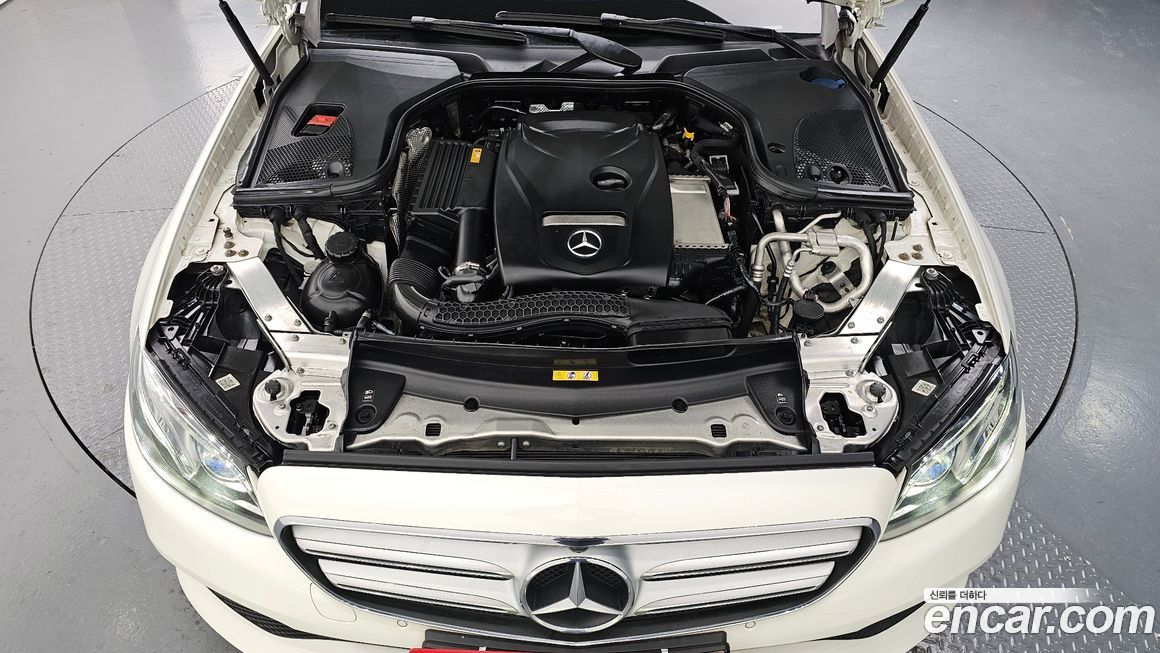 Mercedes-Benz E-Class 2019