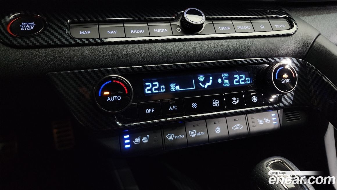 Hyundai AVANTE 2024
