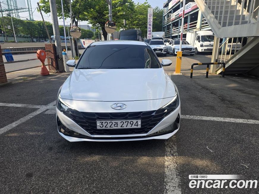 Hyundai AVANTE 2023