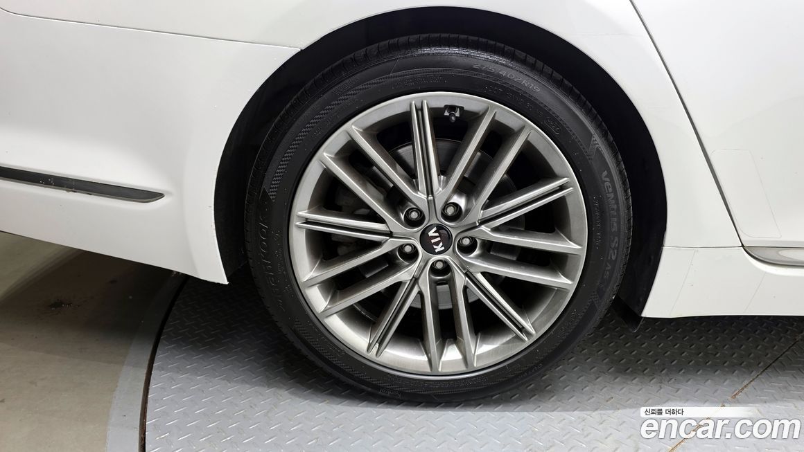 Kia K9 2020