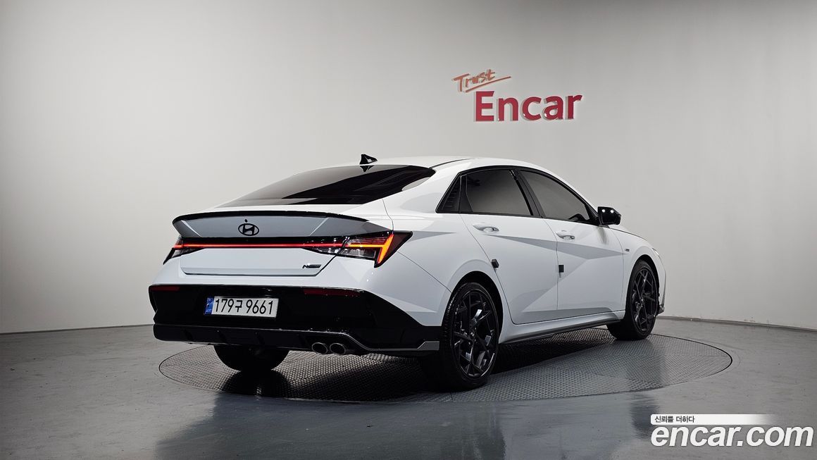Hyundai AVANTE 2024