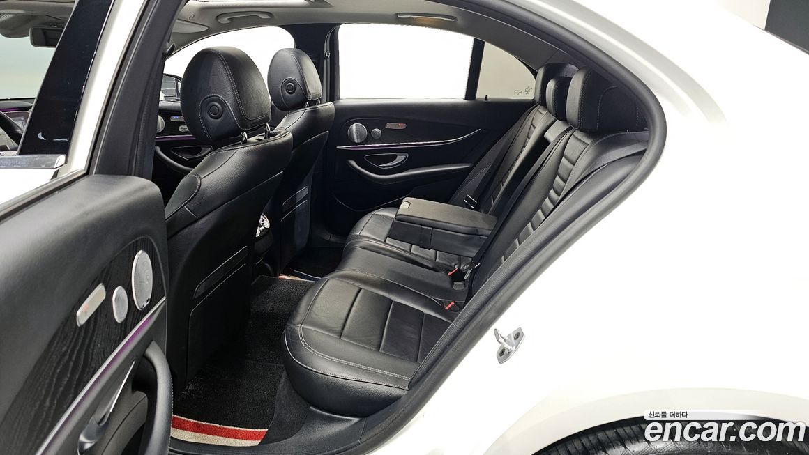 Mercedes-Benz E-Class 2019