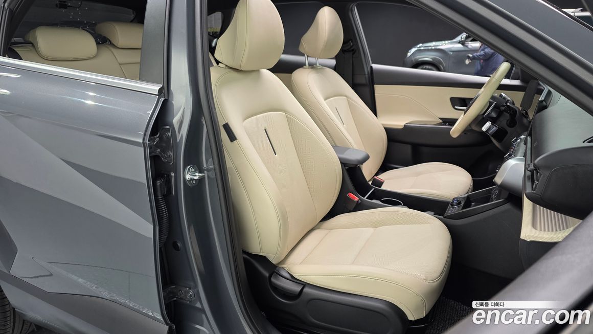 Hyundai Kona 2025